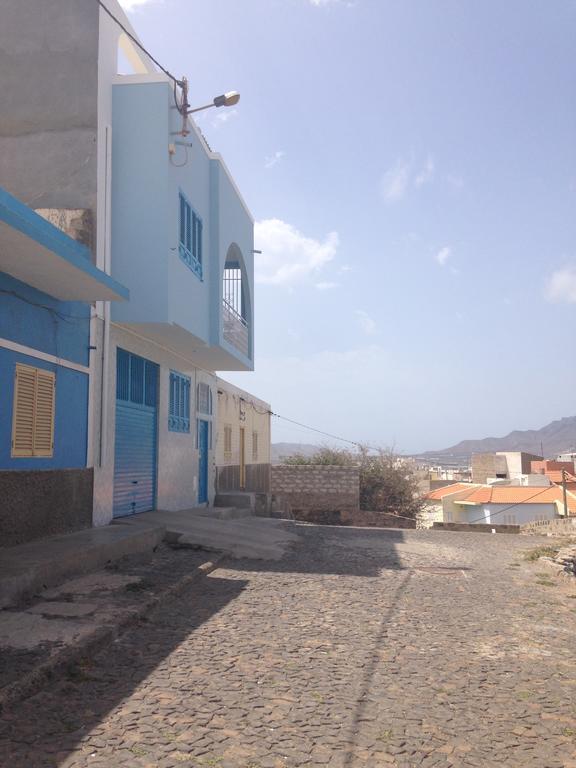 Maderalzinho Apartman Mindelo Kültér fotó